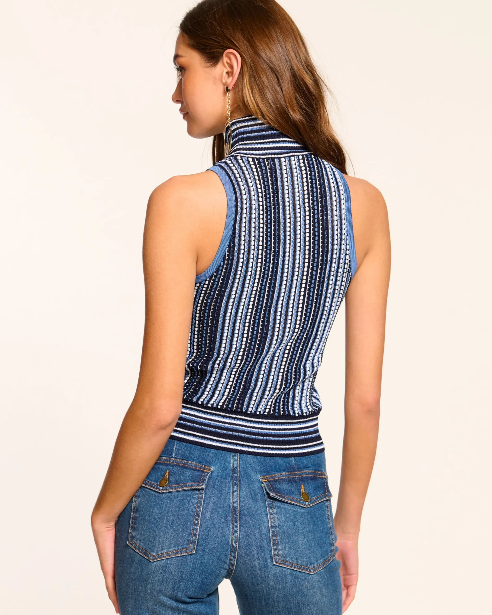 Leonie Sleeveless Knit Turtleneck