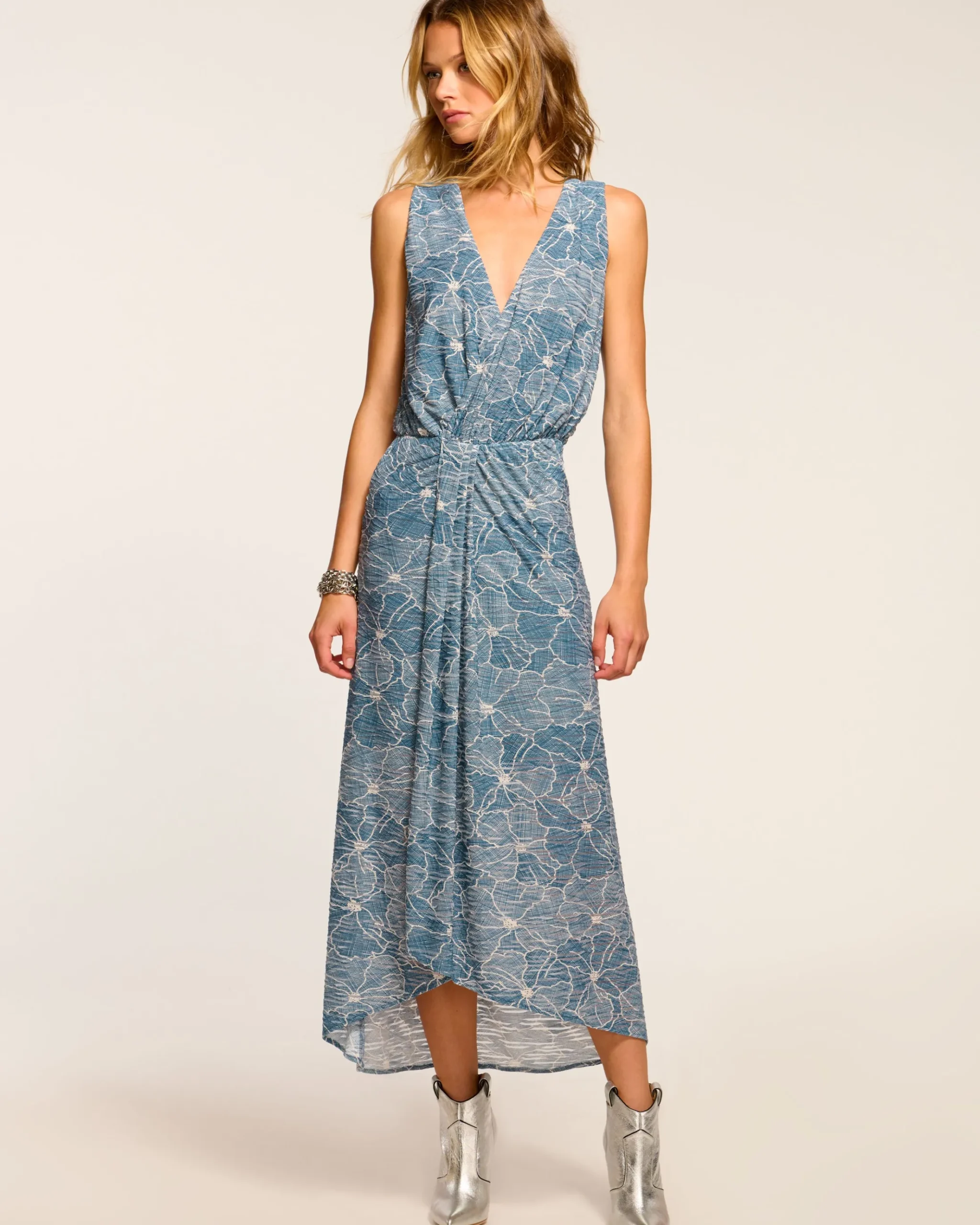 Yuka V-Neck Midi Dress